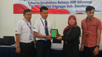 Bimbingan Teknis ke Penerbit Erlangga Tahun 2022 Bagian 5