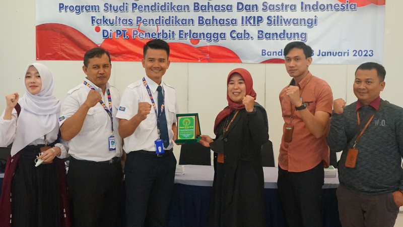 Bimbingan Teknis ke Penerbit Erlangga Tahun 2022 Bagian 5
