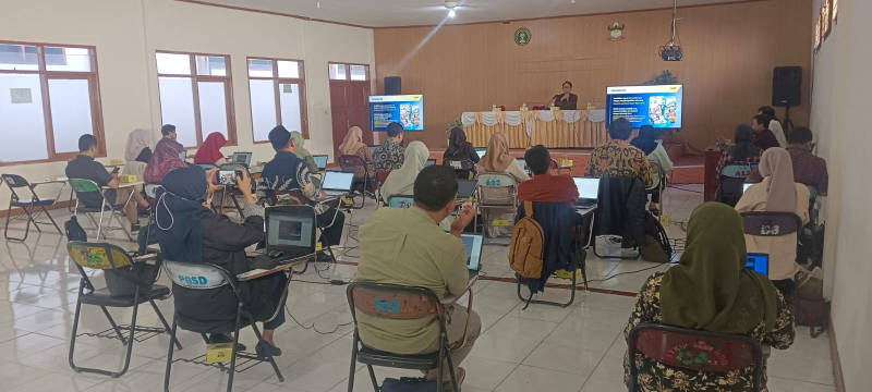 Foto Kegiatan PK-KM - Penyusunan Perangkat Pembelajaran Digital 2024