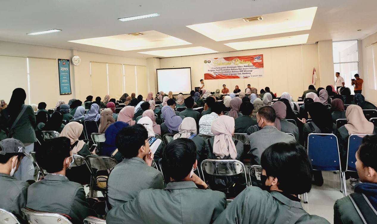 Bimtek IKIP Bahasa Indonesia x Erlangga